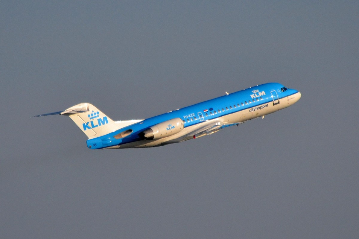 PH-KZR KLM Cityhopper Fokker F70   09.03.2014   Amsterdam-Schiphol