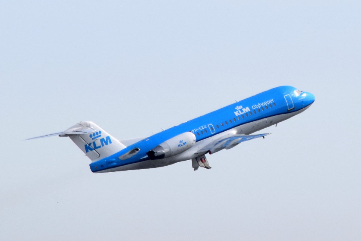 PH-KZU KLM Cityhopper Fokker F70  , AMS , 12.03.2017
