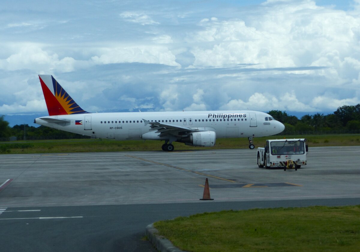 Philippine Airlines, Airbus A 320-214, PR-C8615, Bohol/Panglao International Airport (TAG/RPSP), 3.5.2025