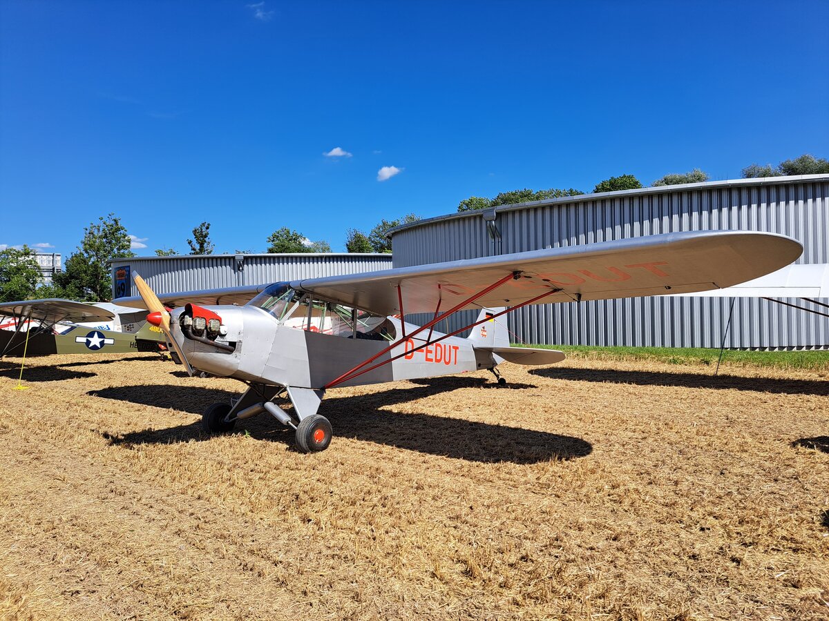 Piper J-3C-65 Cub, D-EDUT, Flugplatz Landshut (EDML), 3.7.2026