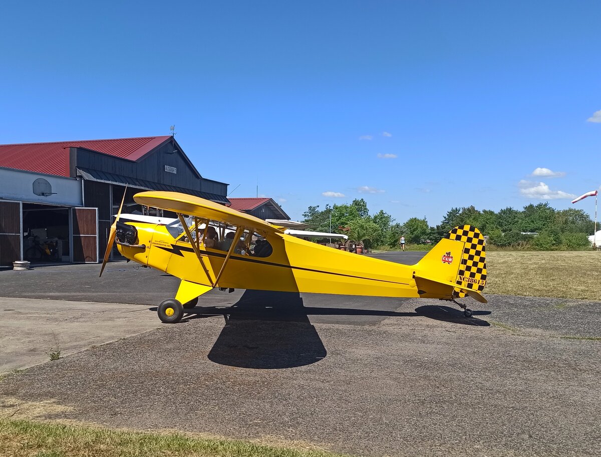 Piper J-3C-65 Cub, NC38615, Flugplatz Hammelburg (EDFJ), 12.7.2026
