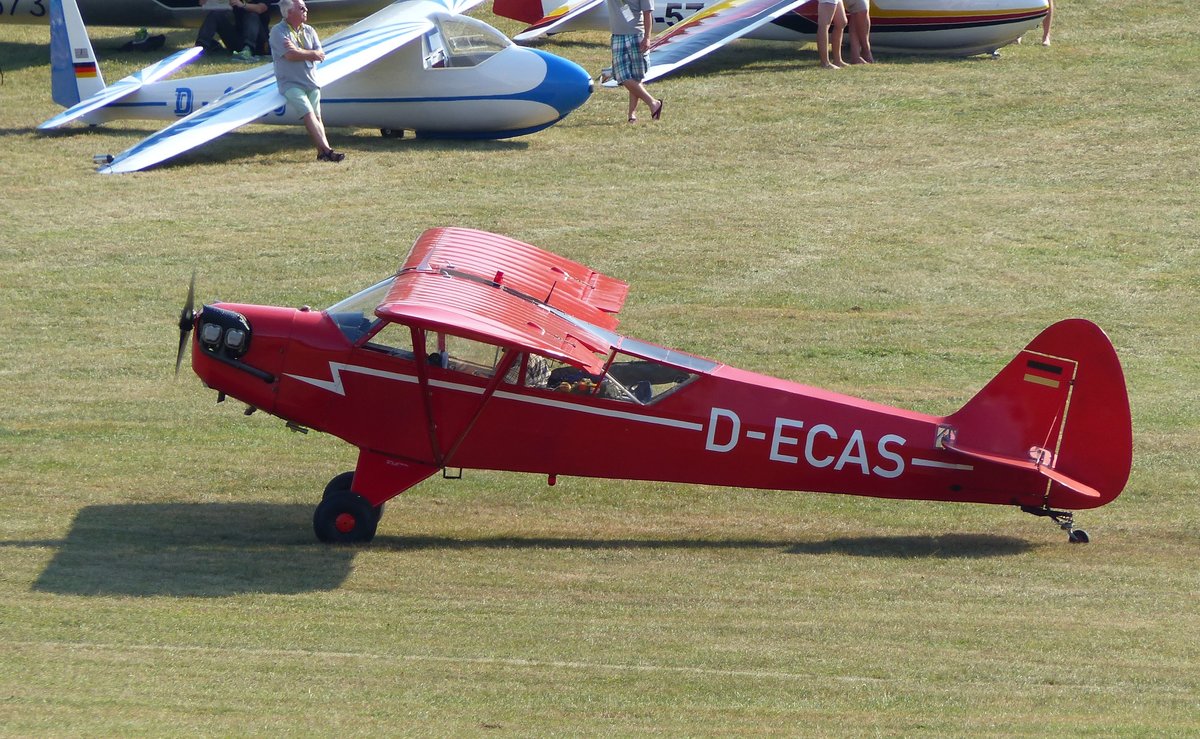 Piper J3C-90, D-ECAS, Kirchheim/Teck-Hahnweide (EDST), 10.9.2016