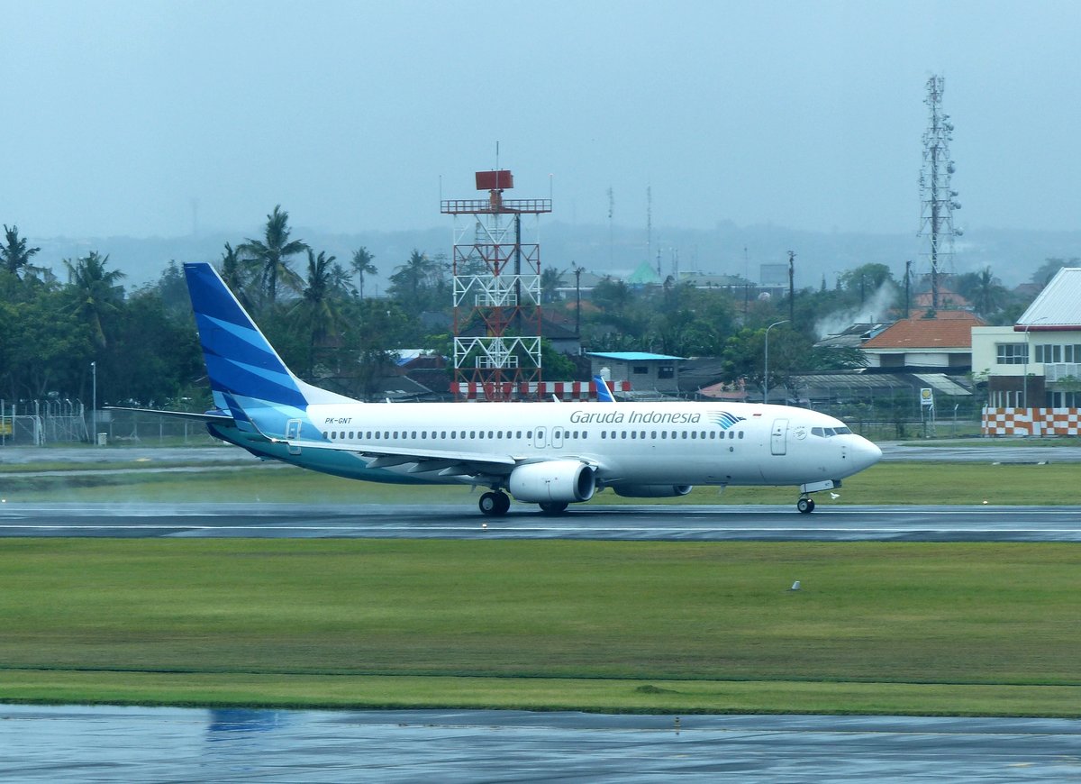 PK-GNT, Boeing 737-8U3(WL), Garuda Indonesia, Denpasar International Airport (DPS), 7.10.2017