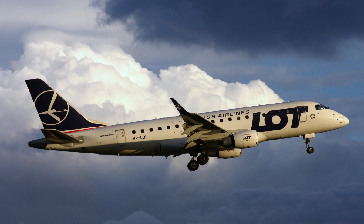 Polish Airlines LOT,SP-LDI,(c/n17000073),Embraer ERJ-170-100,16.09.2013,HAM-EDDH,Hamburg,Germany