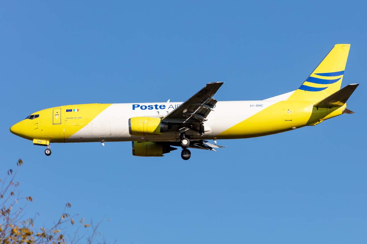 Poste Air Cargo, EI-GHC, Boeing, B737-490-SF, 05.11.2021, MXP, Mailand, Italy