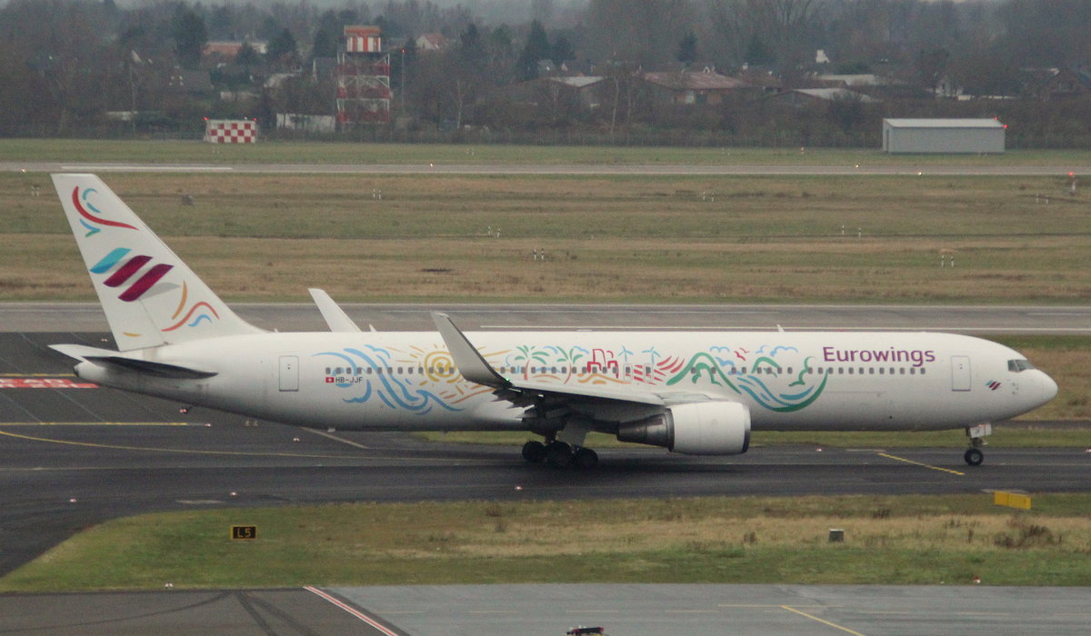 Privat Air, HB-JJF, MSN 27613, Boeing 767-316(ER), 15.01.2018, DUS-EDDL, Düsseldorf, Germany (Holiday livery & Eurowings t/s + tail logo) 