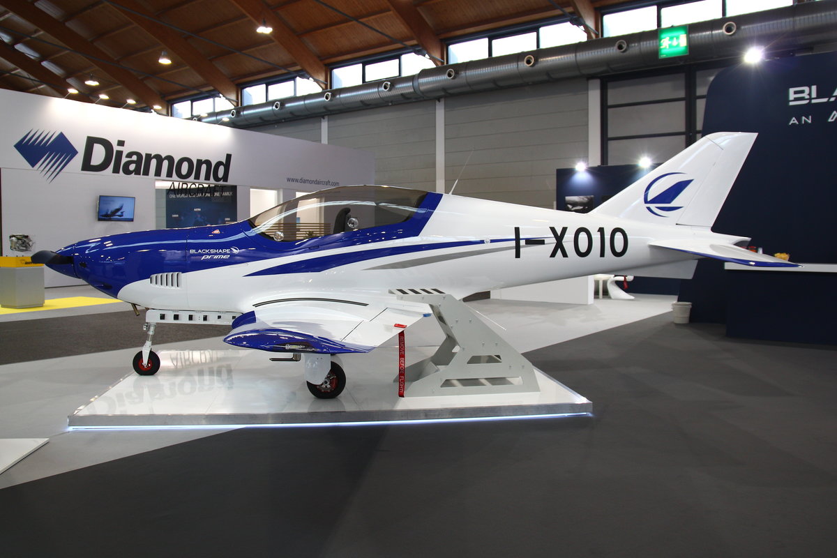 Privat, Blackshape Prime, I-X010. Aero 2019, Friedrichshafen, 10.04.2019. 