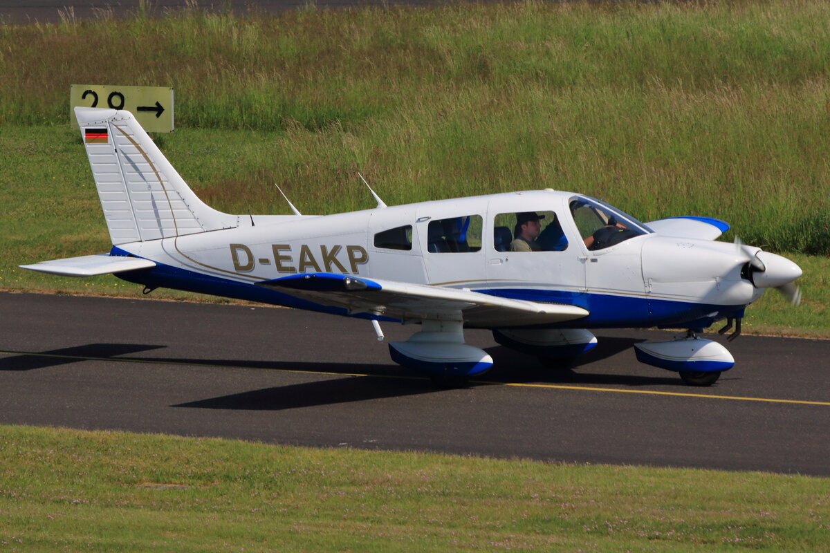 Privat, D-EAKP, Piper PA-28-181 Archer II. Bonn-Hangelar (EDKB), 27.05.2023.