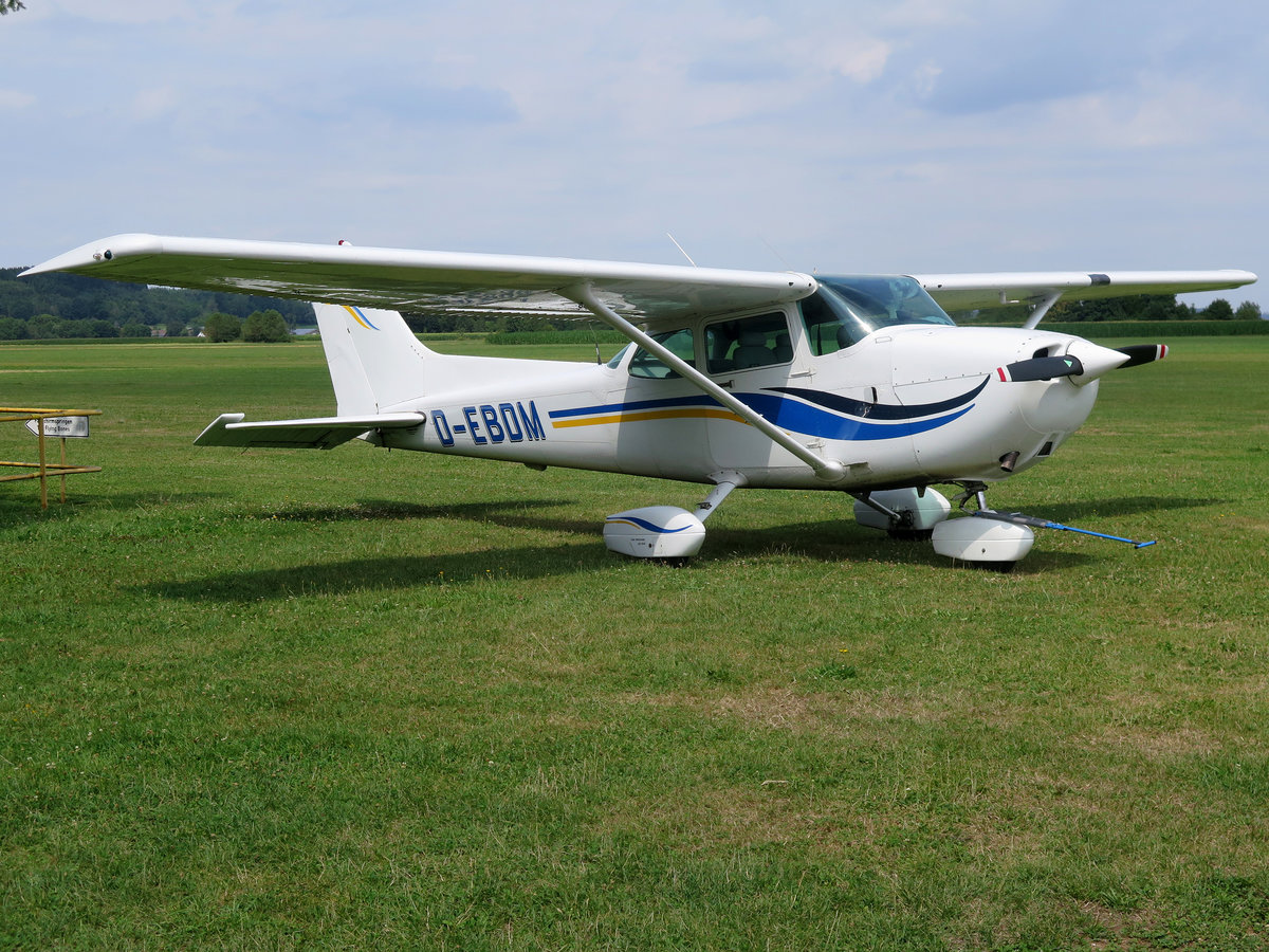 Privat, D-EBDM, Cessna, 172 P  Skyhawk, 02.08.2019, EDMT, Tannheim, Germany