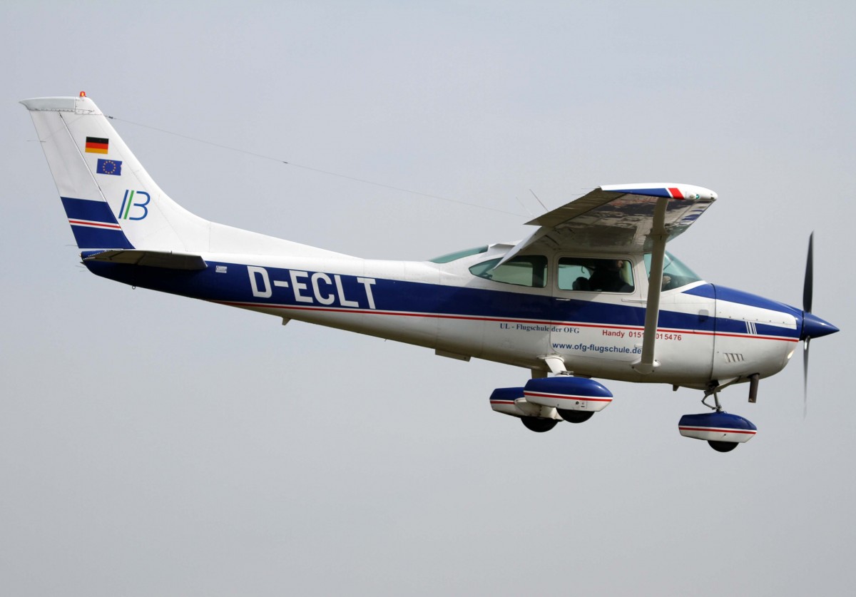 Privat, D-ECLT, Cessna, 182 P Skylane, 23.08.2013, EDMT, Tannheim (Tannkosh '13), Germany 