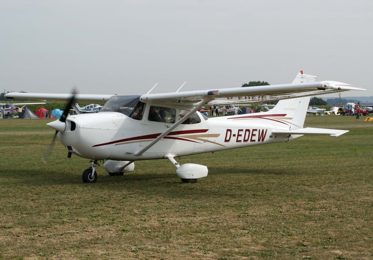 Privat, D-EDEW, Cessna, 172 R Skyhawk, 24.08.2013, EDMT, Tannheim (Tannkosh '13), Germany 