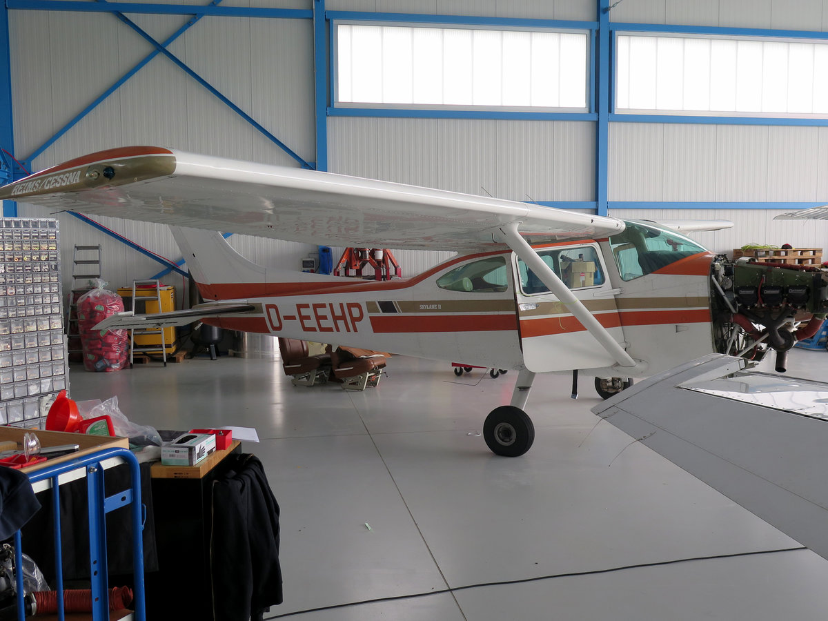 Privat, D-EEHP, Cessna, 182 Q  Skylane II, 02.08.2019, EDNL, Leutkirch-Unterzeil, Germany