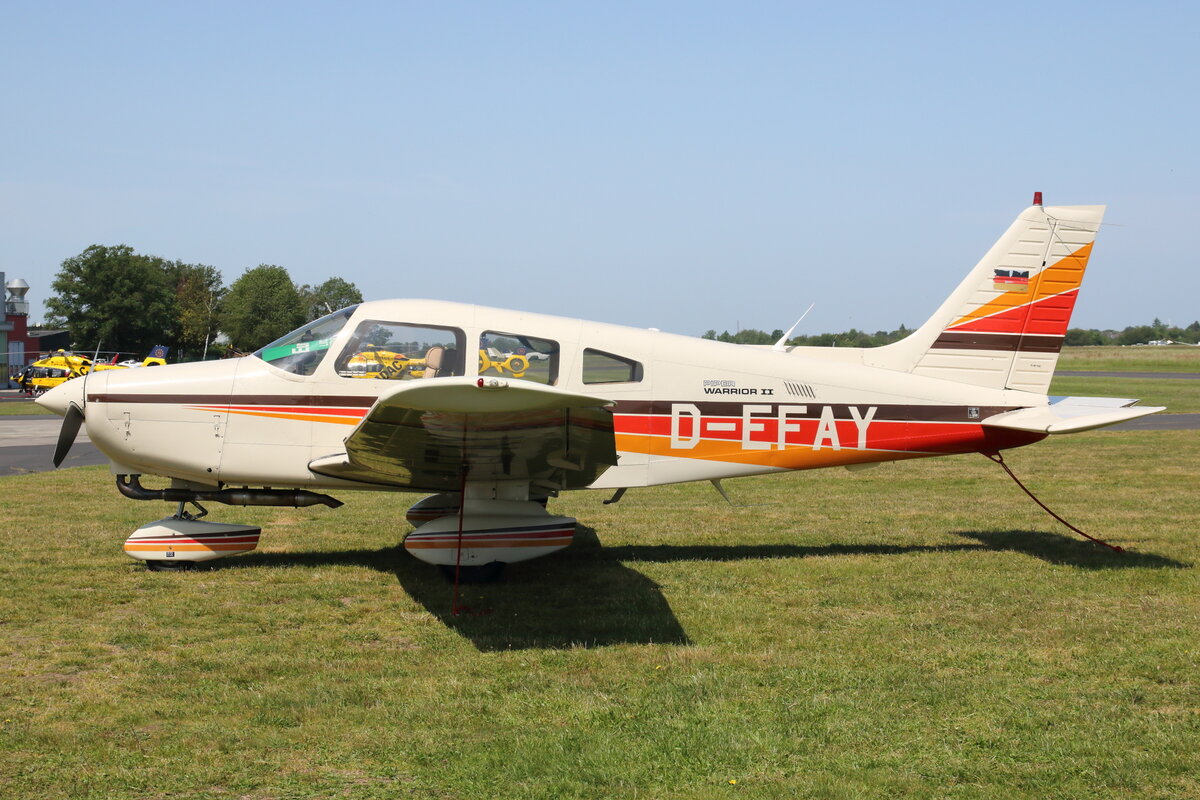 Privat, D-EFAY, Piper PA-28-161 Warrior II. Bonn-Hangelar (EDKB), 27.05.2023.