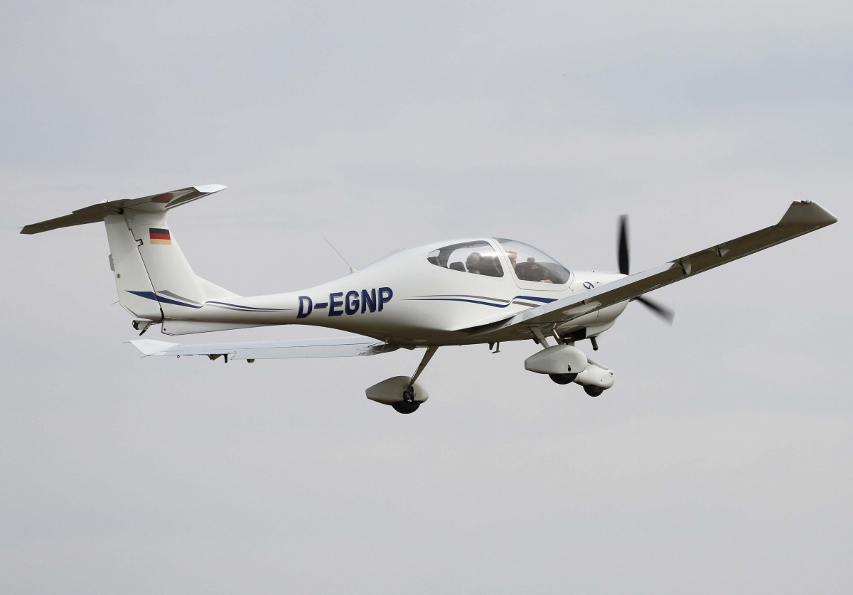 Privat, D-EGNP, Diamond, DA-40 Diamond Star, 24.08.2013, EDMT, Tannheim (Tannkosh '13), Germany 