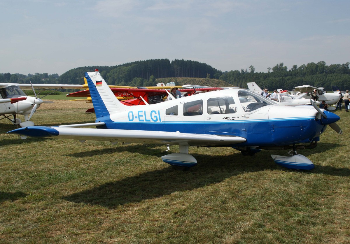Privat, D-ELGI, Piper, PA-28-151 Cherokee Warrior, 23.08.2013, EDMT, Tannheim (Tannkosh '13), Germany