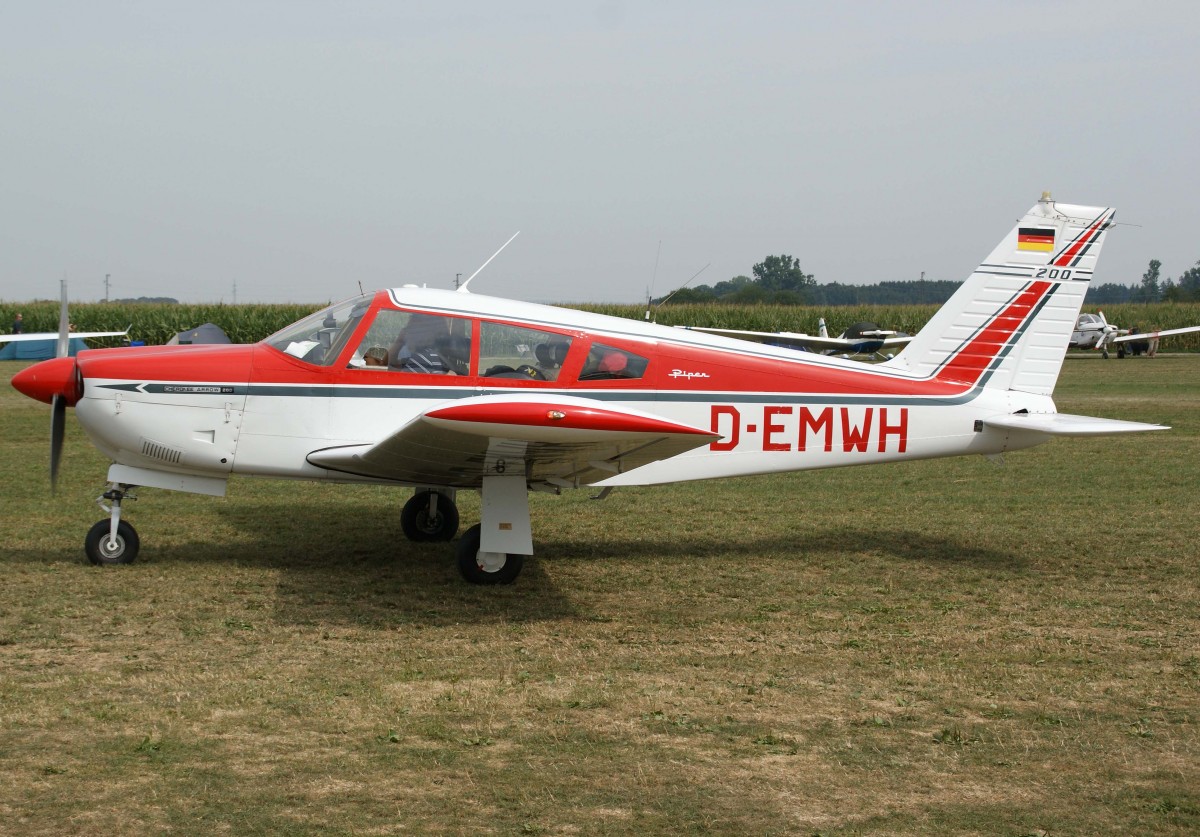 Privat, D-EMWH, Piper, PA-28 R-200 Cherokee, 24.08.2013, EDMT, Tannheim (Tannkosh '13), Germany