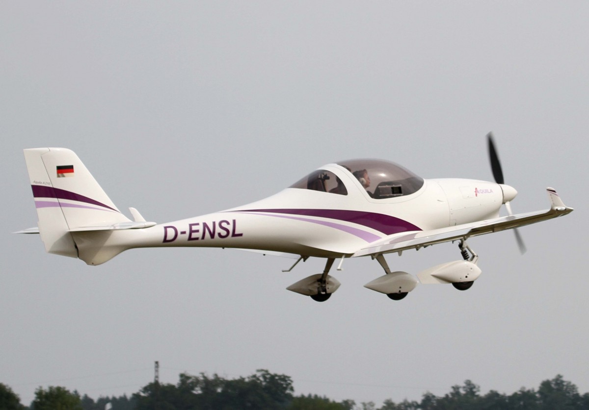 Privat, D-ENSL, Aquila, A-210, 24.08.2013, EDMT, Tannheim (Tannkosh '13), Germany