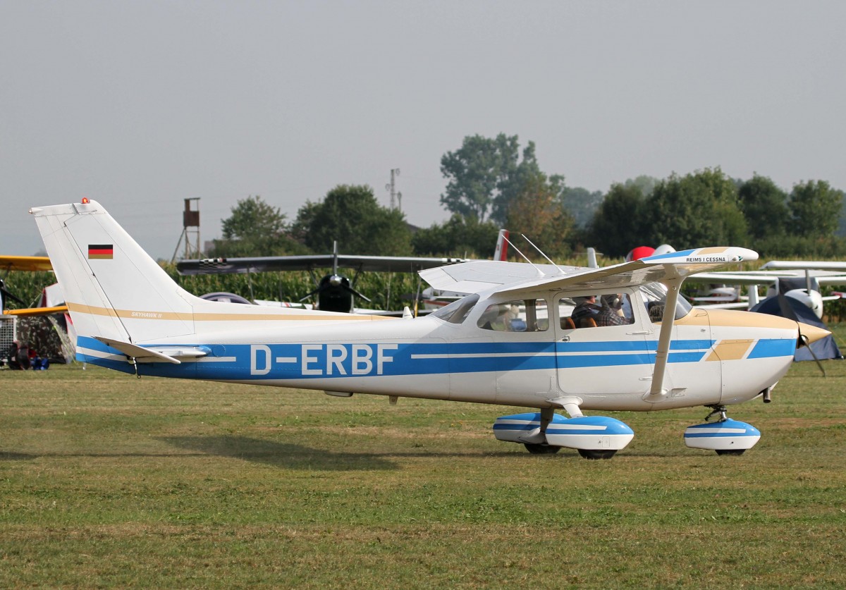 Privat, D-ERBF, Cessna, 172 N Skyhawk, 24.08.2013, EDMT, Tannheim (Tannkosh '13), Germany