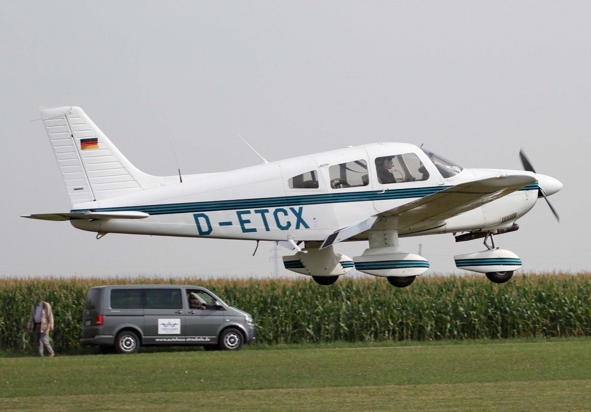 Privat, D-ETCX, Piper, PA-28-181 Archer II, 23.08.2013, EDMT, Tannheim (Tannkosh '13), Germany