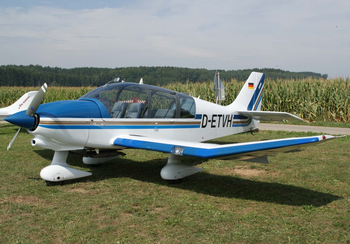 Privat, D-ETVH, Robin, DR-400-180 R Remorqueur, 23.08.2013, EDMT, Tannheim (Tannkosh '13), Germany