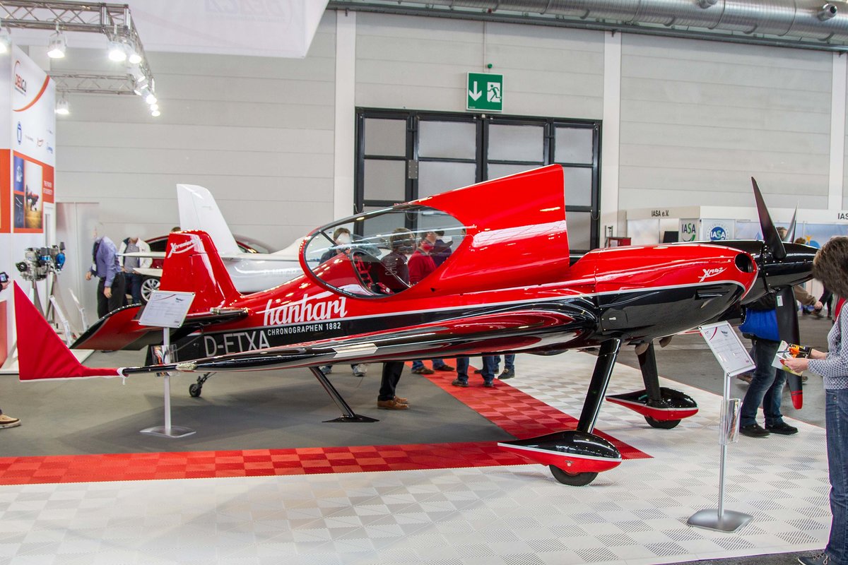 privat, D-ETXA, Xtreme Air ~ Sbach, XA-42 ~ 342, 07.04.2017, Aero '17, Friedrichshafen, Germany