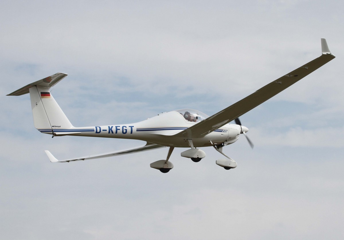 Privat, D-KFGT, Diamond (Hoffmann), HK-36 TTC Super Dimona, 24.08.2013, EDMT, Tannheim (Tannkosh '13), Germany 