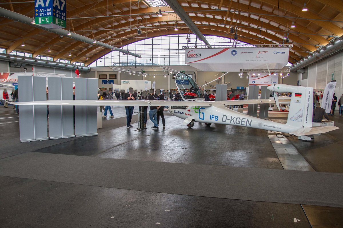 privat, D-KGEN, Akaflieg Stuttgart, e-Genius, 07.04.2017, Aero '17, Friedrichshafen, Germany