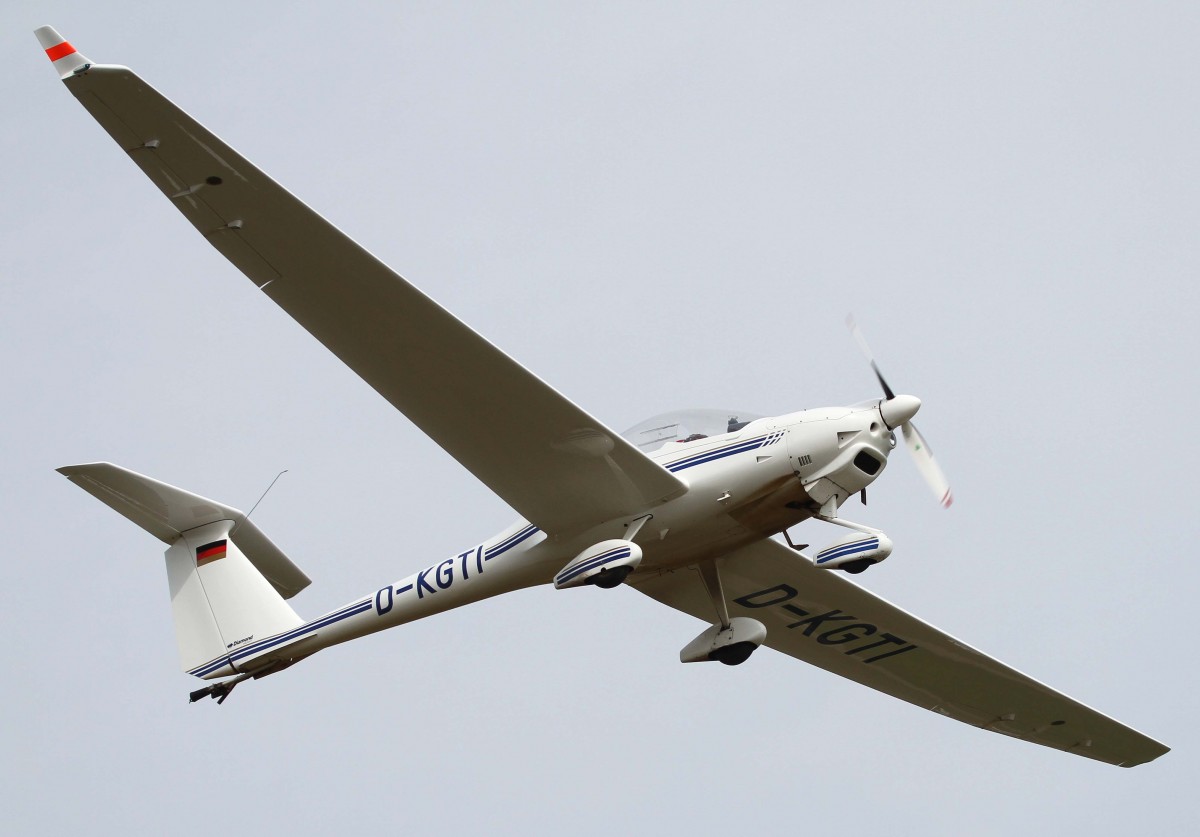 Privat, D-KGTI, Diamond (Hoffmann), HK-36 TTC Super Dimona, 24.08.2013, EDMT, Tannheim (Tannkosh '13), Germany 