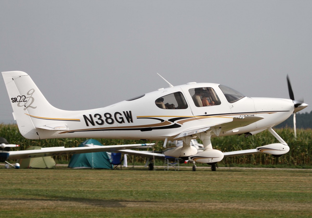 Privat, N38GW, Cirrus, SR-22 G-2, 24.08.2013, EDMT, Tannheim (Tannkosh '13), Germany