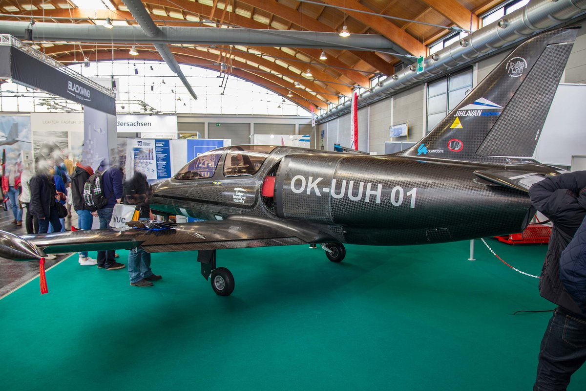 privat, OK-UUH 01, Skyleader Aircraft (Jihlavan), UL-39 Albi, 07.04.2017, Aero '17, Friedrichshafen, Germany 