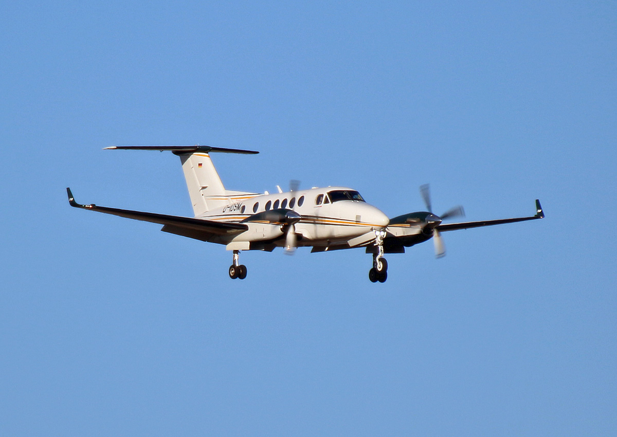 Private Beech B-200GT Super King Air, D-ISDM, BER, 10.03.2021