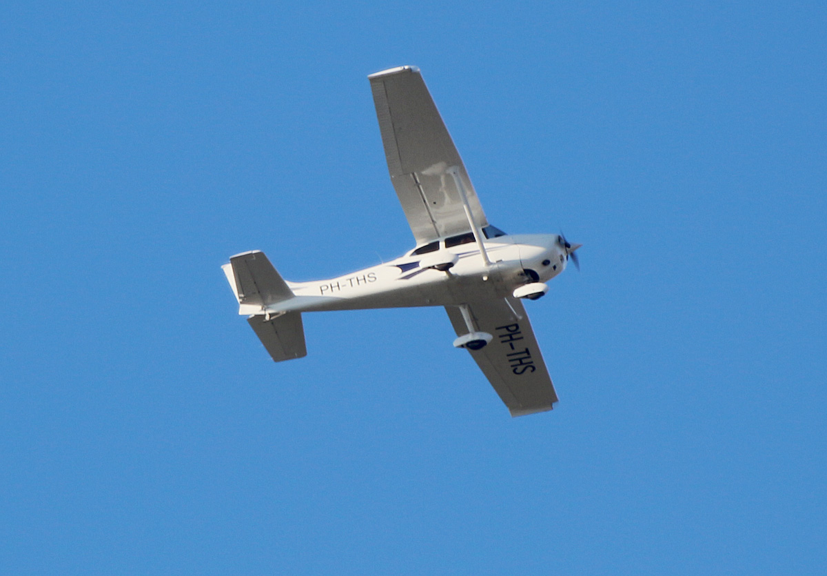Private Cessna 172N, PH-THS, TXL, 07.11.2020