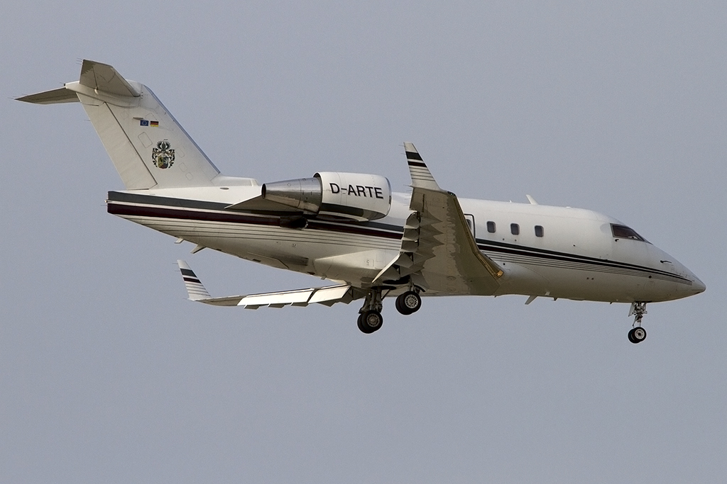 Private, D-ARTE, Bombardier, CL-601-3A Challenger, 28.09.2013, FRA, Frankfurt, Germany



