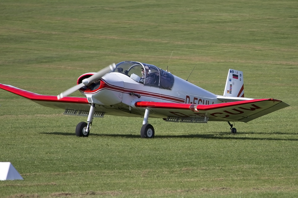 Private, D-ECUW, Jodel, D-120A, 06.09.2013, EDST, Hahnweide, Germany 




