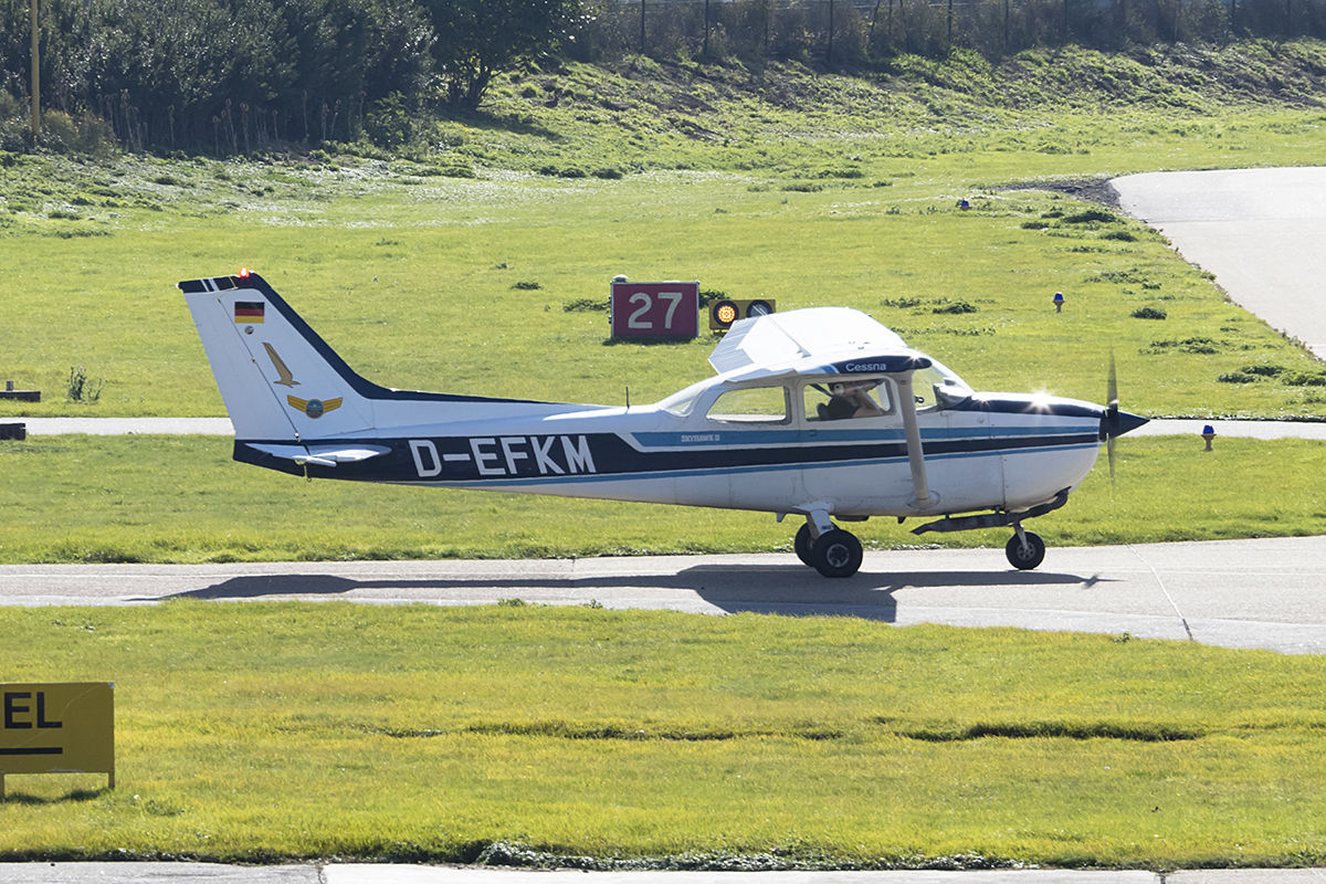 Private, D-EFKM, Reims-Cessna, F172N, 17.10.2017, MHG, Mannheim, Germany 




