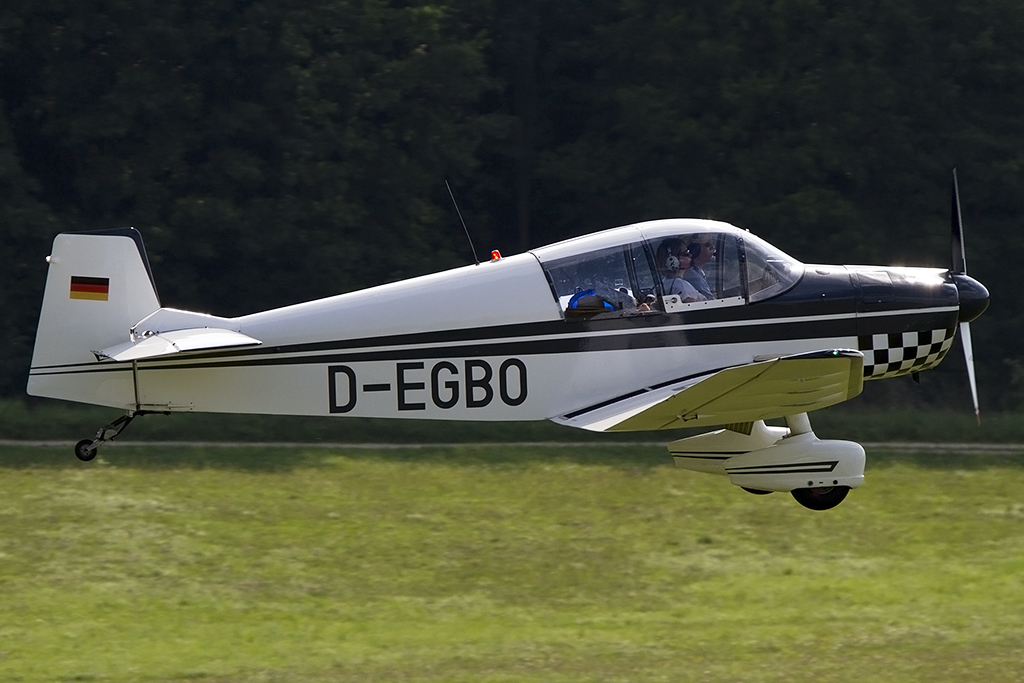 Private, D-EGBO, Jodel, DR-1050 Ambassadeur, 06.09.2013, EDST, Hahnweide, Germany




