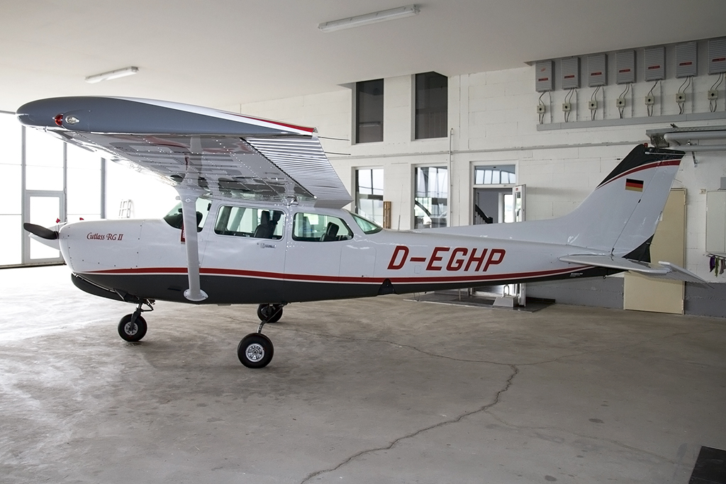 Private, D-EGHP, Cessna, 172RG Cutlass, 21.06.2015, EDTF, Freiburg, Germany 




