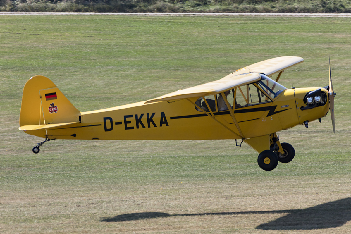 Private, D-EKKA, Piper, J-3C-65 Cub, 09.09.2016, EDST, Hahnweide, Germany




