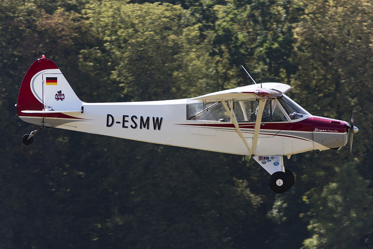 Private, D-ESMW, Piper, L-18C Super Cub, 09.09.2016, EDST, Hahnweide, Germany



