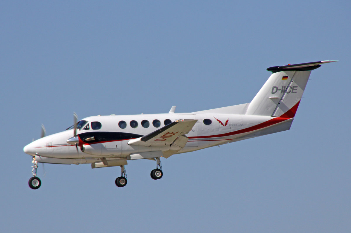 Private, D-IICE, Beech King Air 200, 28.April 2016, ZRH Zürich, Switzerland.
