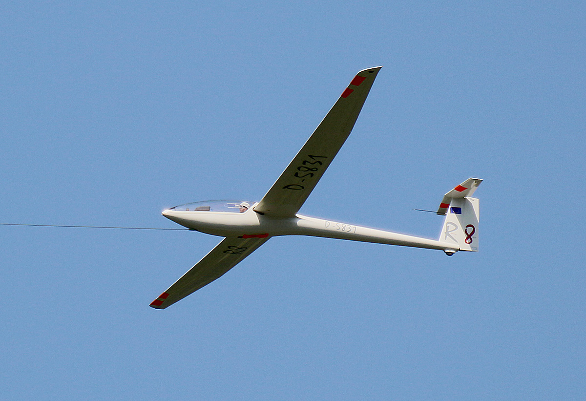 Private Elan DG-100G Glaser-Dirks, D-5831, Flugplatz Unterwssen, 13.08.2021