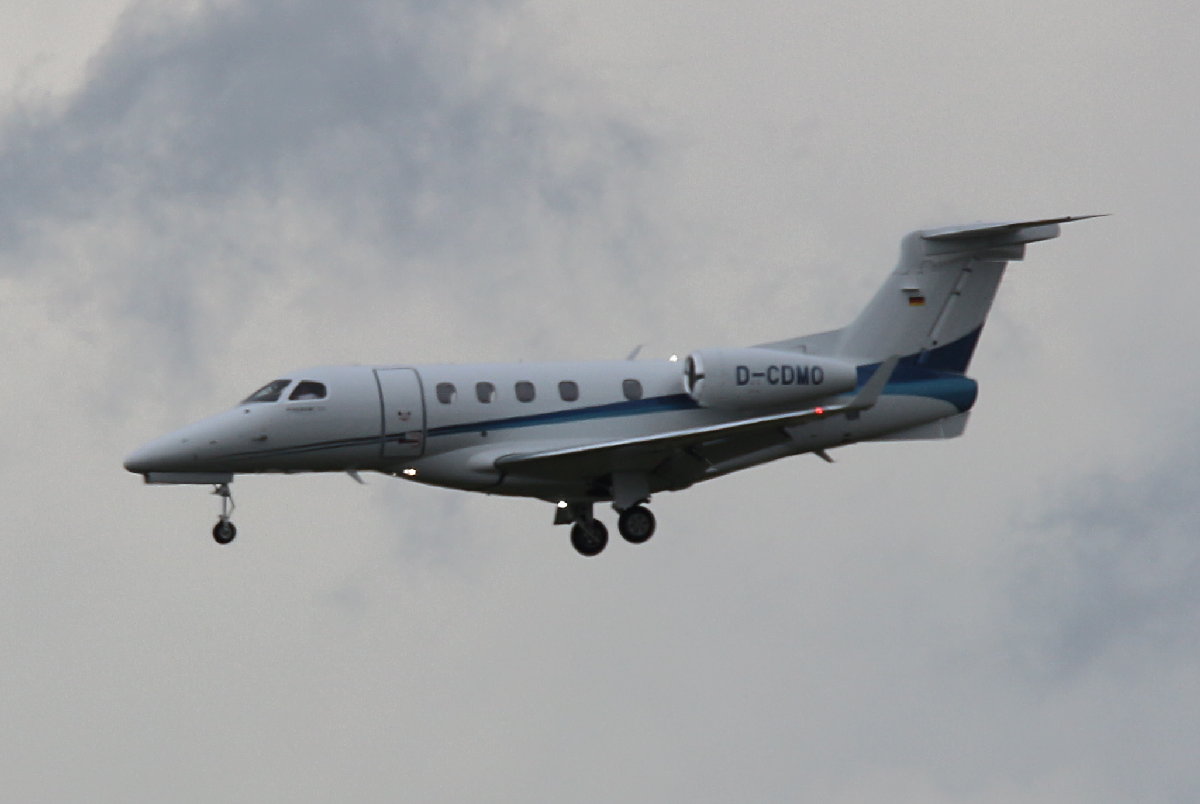 Private EMB-505 Phenom 300, D-CDMO, BER, 09.06.2026