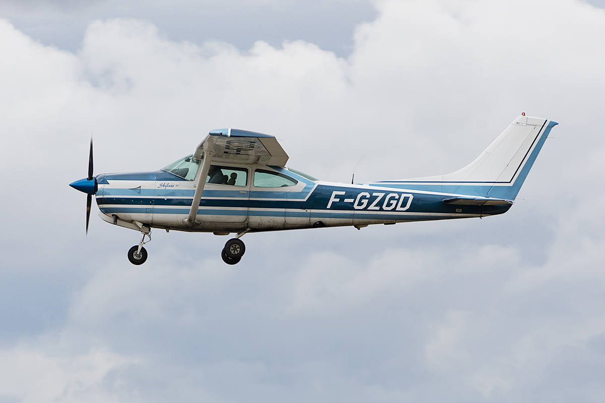 Private, F-GZGD, Cessna, R182 Turbo Skylane, 08.10.2017, SXB, Strasbourg, France 




