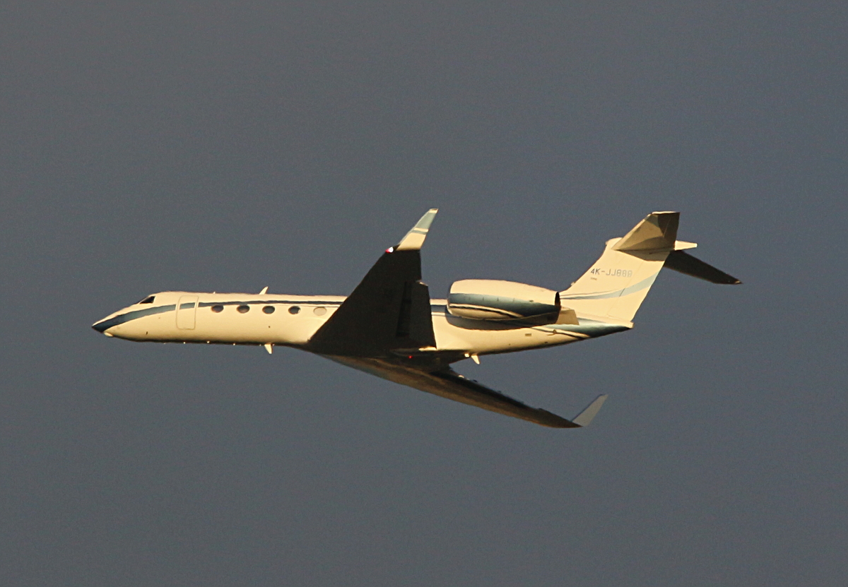 Private G 550 4KJJ888, BER, 19.12.2025