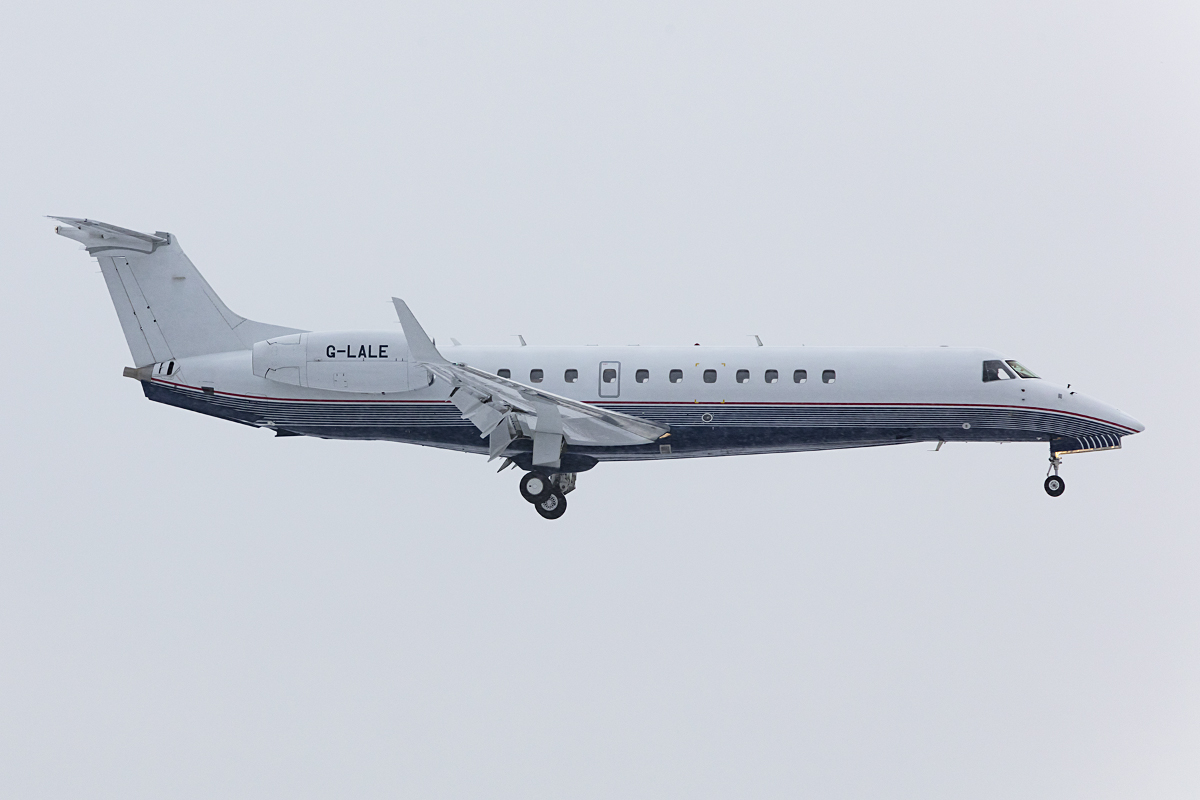 Private, G-LALE, Embraer, ERJ-135BJ Lagacy 600, 18.01.2017, ZRH, Zürich, Switzerland 


