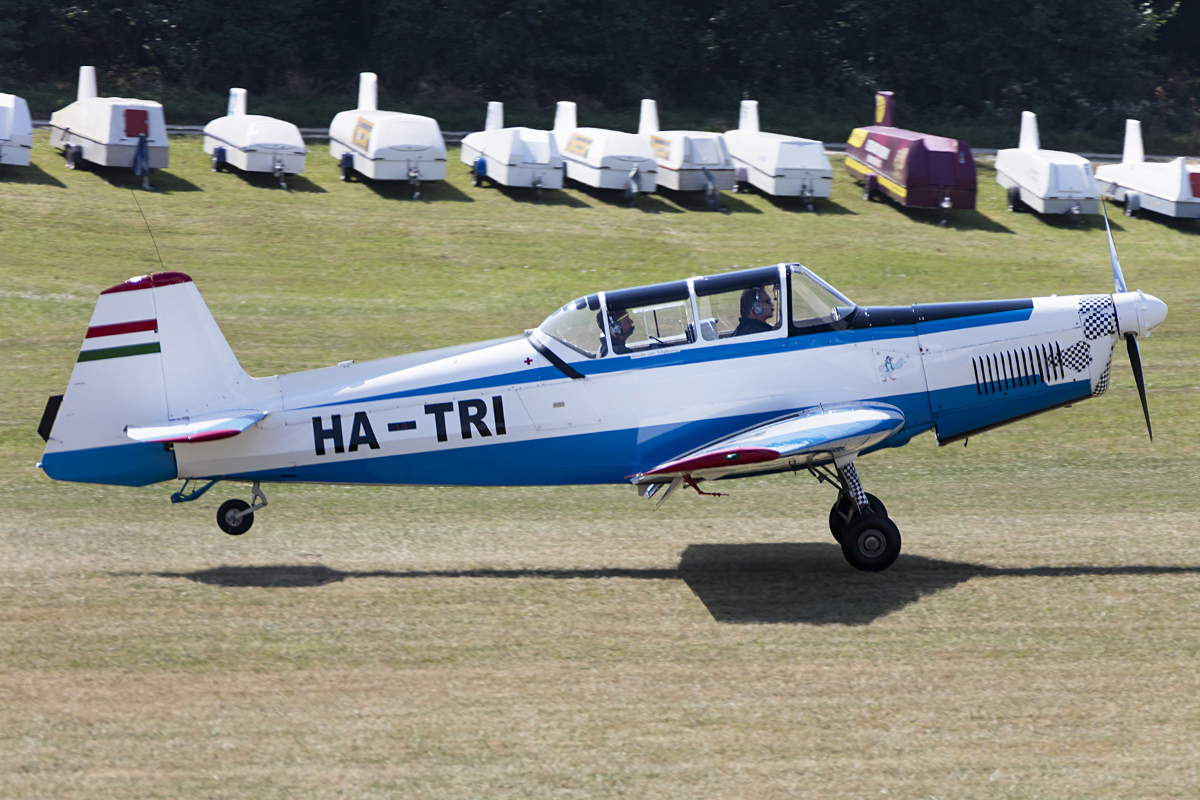 Private, HA-TRI, Zlin, Z-326 Trener Master, 09.09.2016, EDST, Hahnweide, Germany



