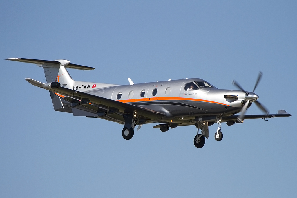 Private, HB-FVW, Pilatus, PC-12-47E, 31.08.2013, GVA, Geneve, Switzerland




