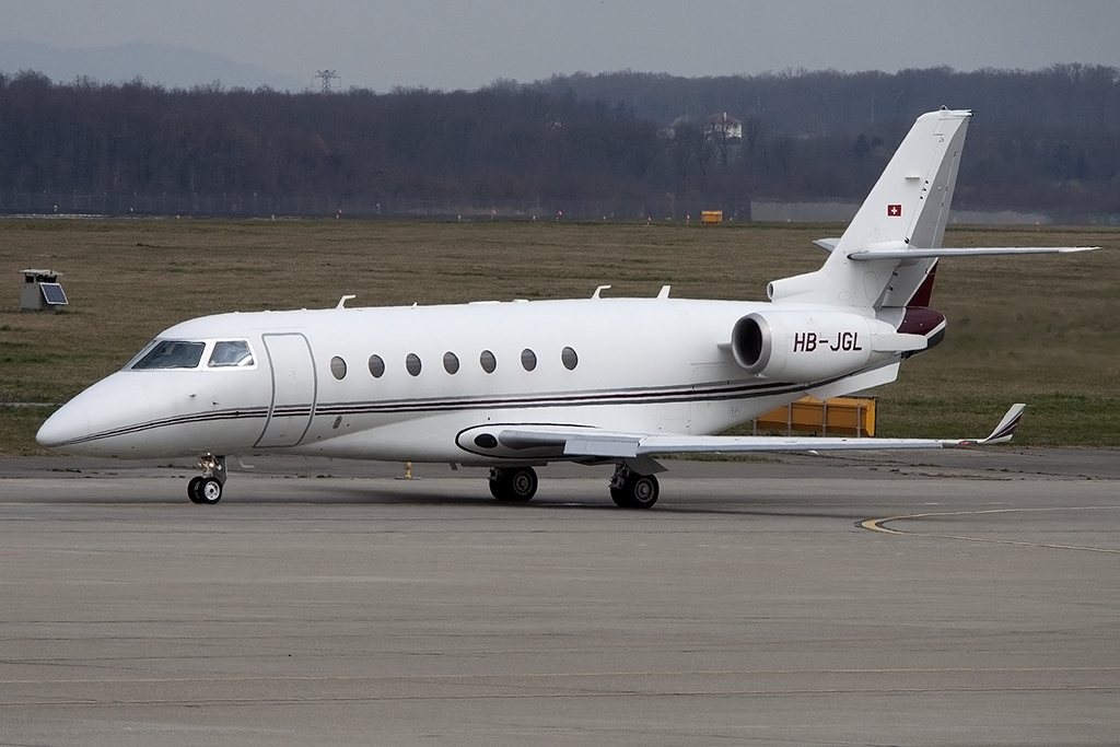 Private, HB-JGL, Gulfstream, G-200 Galaxy, 28.03.2015, GVA, Geneve, Switzerland




