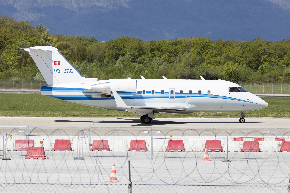 Private, HB-JRQ, Bombardier, CL-600-2B-16 Challenger 604, 17.04.2017, GVA, Geneve, Switzerland 


