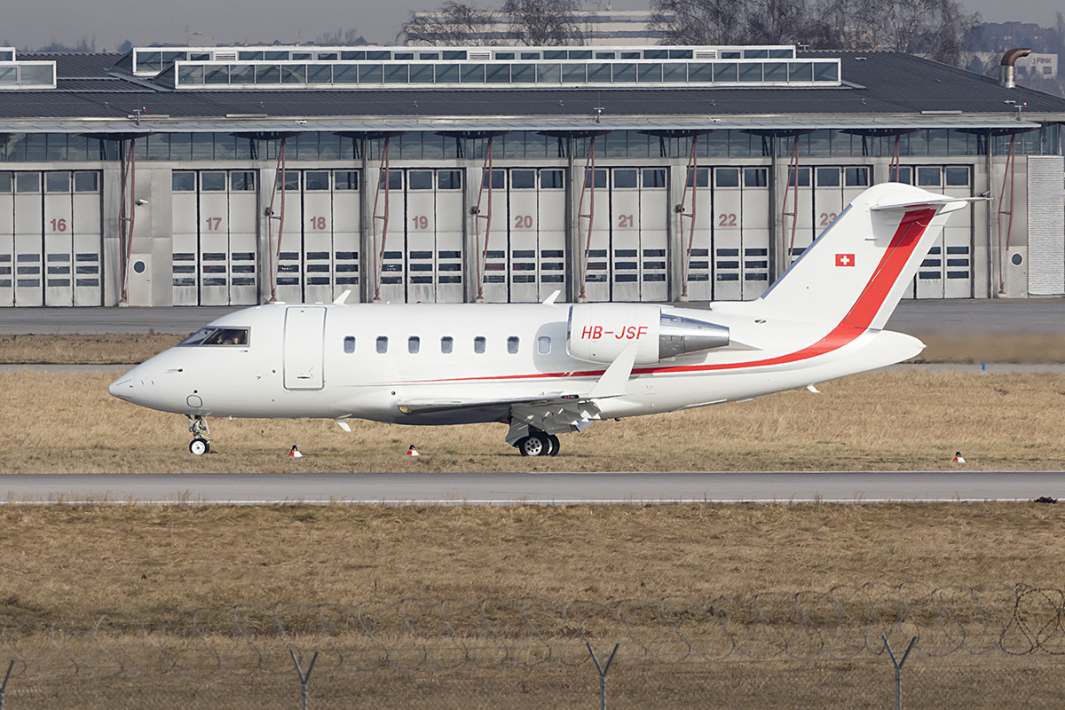 Private, HB-JSF, Bombardier, CL-600-2B16 Challenger 650, 11.01.2018, STR, Stuttgart, Germany



